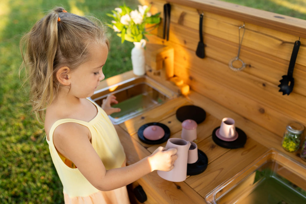 Noble Toys XL Cedar Outdoor Mud Kitchen